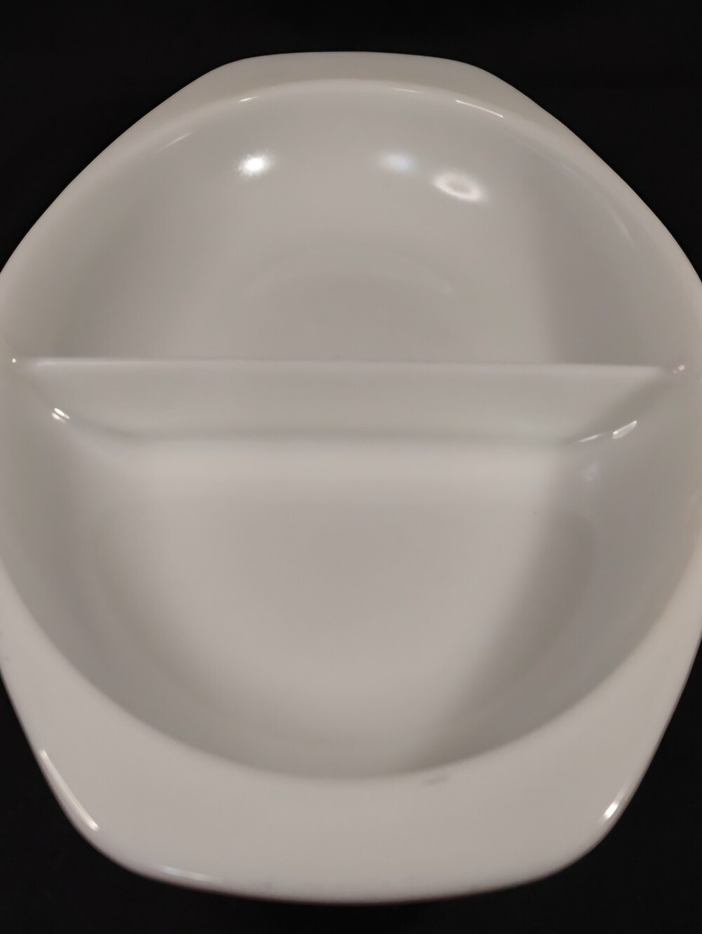 Vintage Pyrex Divided Casserole Dish | Opal Milk Glass, Model 1063 - Picture 2 of 6